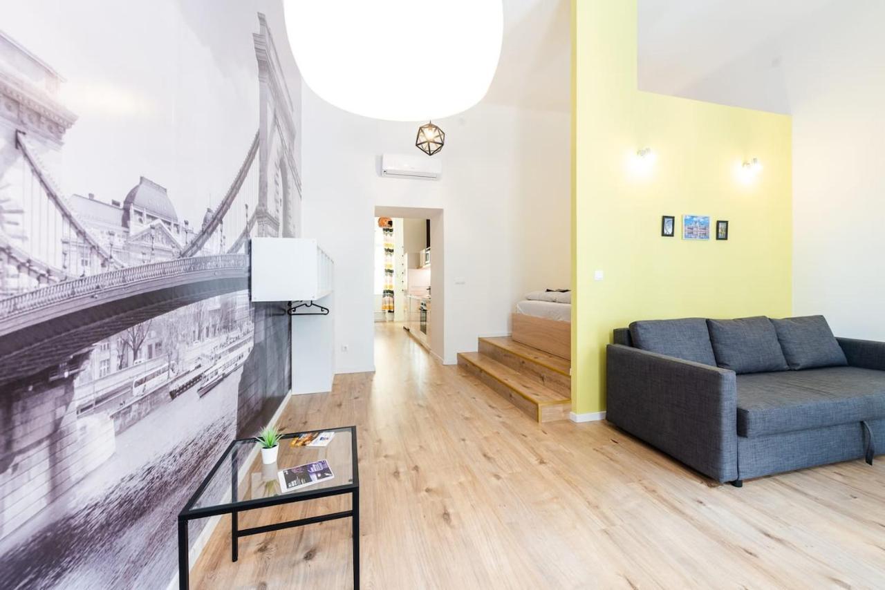 Budapest4Fun - New Apt In The Heart Of Budapest Luaran gambar
